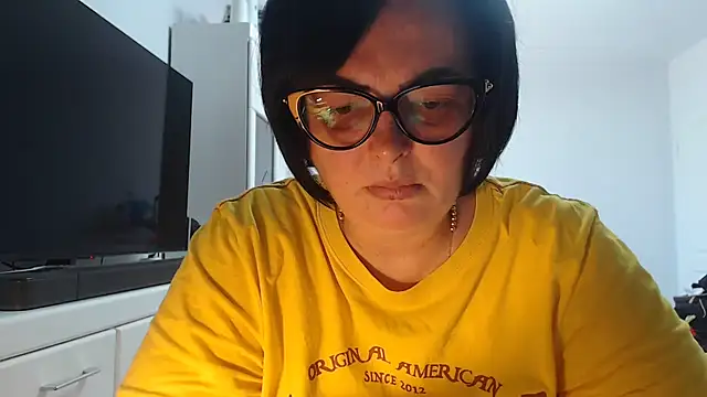 Snapshot of Amandamuller1982 chatting on 07/19/26, 09:35 Amandamuller1982 online show from 07/19/26, 09:35