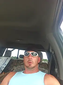 Snapshot of kendo536 chatting on 09/23/25, 06:44 kendo536 online show from 09/23/25, 06:44