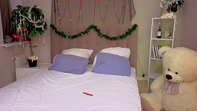 Bella Murrr online show from 12/23/24, 01:24