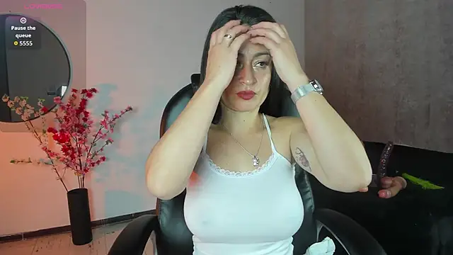 SaraMilf 69 online show from 11/14/25, 12:37