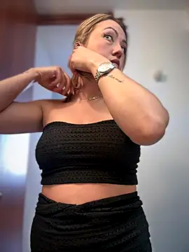 VIOLETA-25  online show from 12/04/25, 02:04