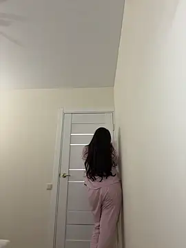 Snapshot of Sweet_Khalifa_ chatting on 01/24/25, 05:32 Sweet Khalifa  online show from 01/24/25, 05:32