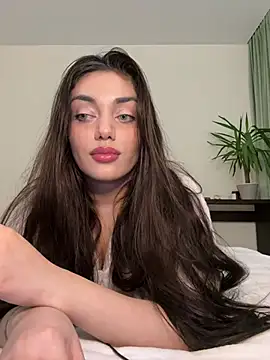 Snapshot of Sweet_Khalifa_ chatting on 02/28/25, 03:37 Sweet Khalifa  online show from 02/28/25, 03:37