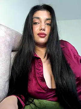 Snapshot of Sweet_Khalifa_ chatting on 09/25/25, 02:10 Sweet Khalifa  online show from 09/25/25, 02:10