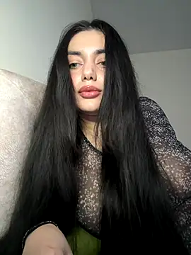 Snapshot of Sweet_Khalifa_ chatting on 10/12/25, 02:38 Sweet Khalifa  online show from 10/12/25, 02:38