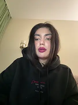 Snapshot of Sweet_Khalifa_ chatting on 10/30/25, 02:40 Sweet Khalifa  online show from 10/30/25, 02:40