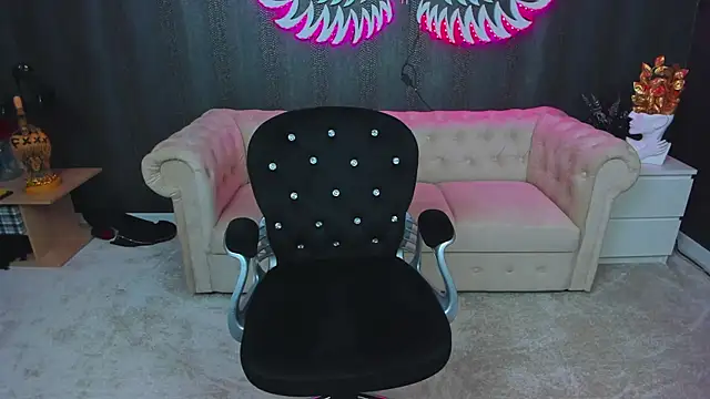 anemarieejolie online show from 02/05/25, 08:46