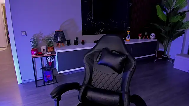 anemarieejolie online show from 04/19/26, 06:10