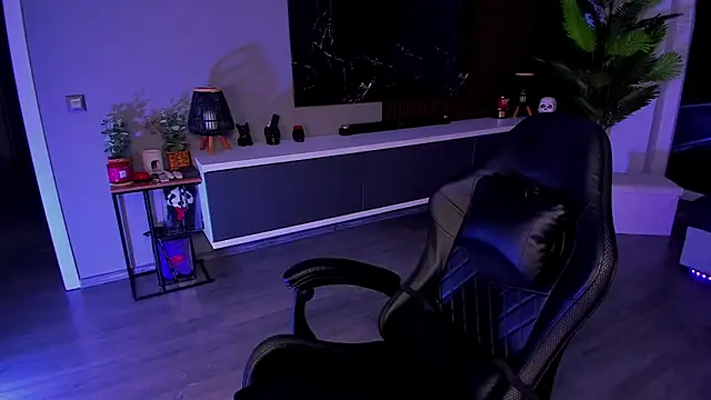 anemarieejolie online show from 04/20/26, 05:59