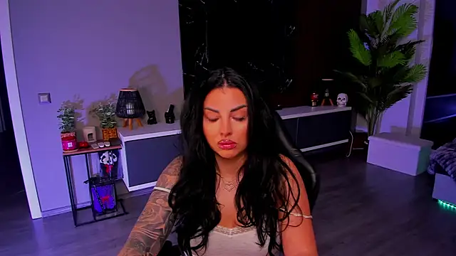 anemarieejolie online show from 04/21/26, 05:28