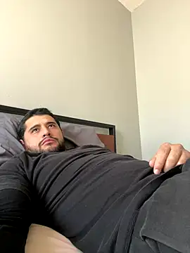 LATINMOBB online show from 12/05/24, 08:00