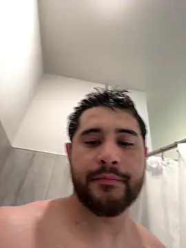 LATINMOBB online show from 04/22/26, 09:05