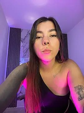 Snapshot of luccianagreyy chatting on 04/28/26, 11:59 luccianagreyy online show from 04/28/26, 11:59