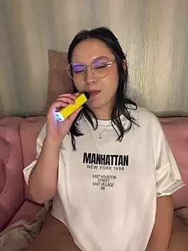 PoliBenett  online show from 02/28/25, 05:04