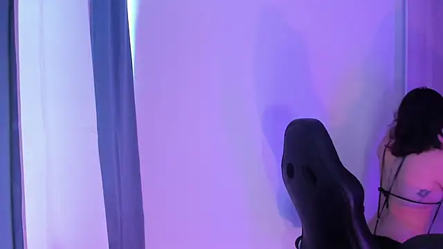 Snapshot of haanna_thompsoon chatting on 03/19/25, 08:11 haanna thompsoon online show from 03/19/25, 08:11