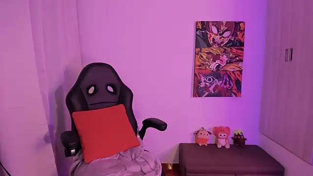 Snapshot of haanna_thompsoon chatting on 11/20/25, 04:34 haanna thompsoon online show from 11/20/25, 04:34