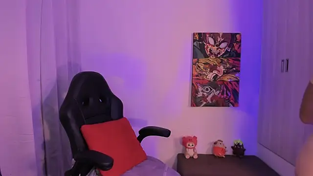 Snapshot of haanna_thompsoon chatting on 11/21/25, 04:22 haanna thompsoon online show from 11/21/25, 04:22