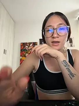 haanna thompsoon online show from 07/02/26, 07:53