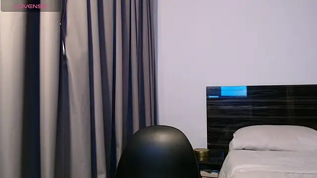 Snapshot of FaustoCock chatting on 03/21/25, 02:18 FaustoCock online show from 03/21/25, 02:18