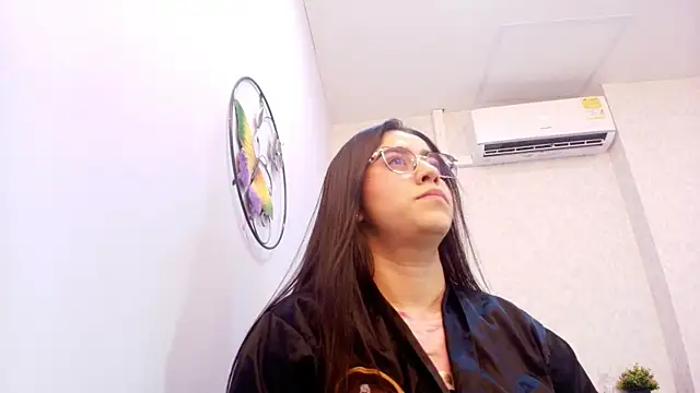 Amy wats0n online show from 10/06/25, 07:22