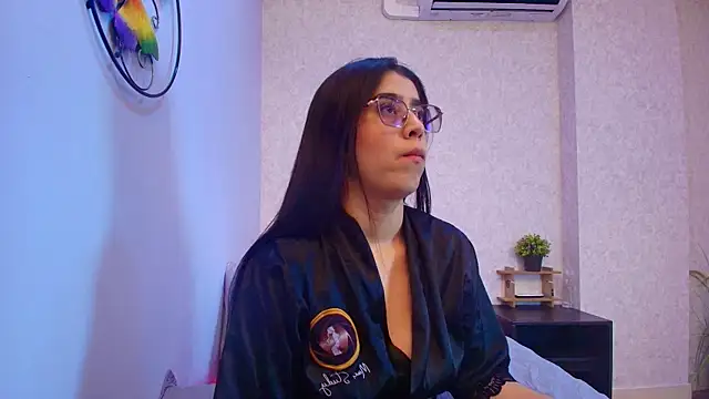 Amy wats0n online show from 11/28/25, 07:05