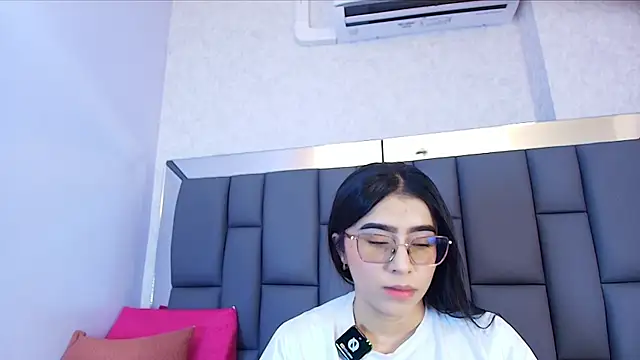 Amy wats0n online show from 04/20/26, 07:15