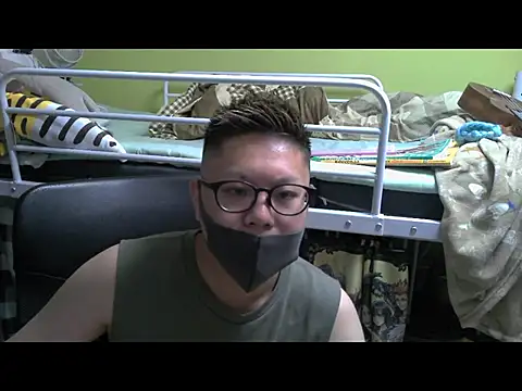 Owl1216 online show from 10/29/25, 01:13