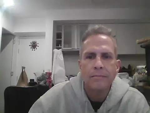 Diegoperrote682661 online show from 10/02/25, 11:12