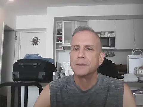 Diegoperrote682661 online show from 10/06/25, 07:00