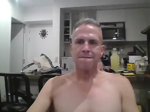 Diegoperrote682661 online show from 02/09/26, 02:15