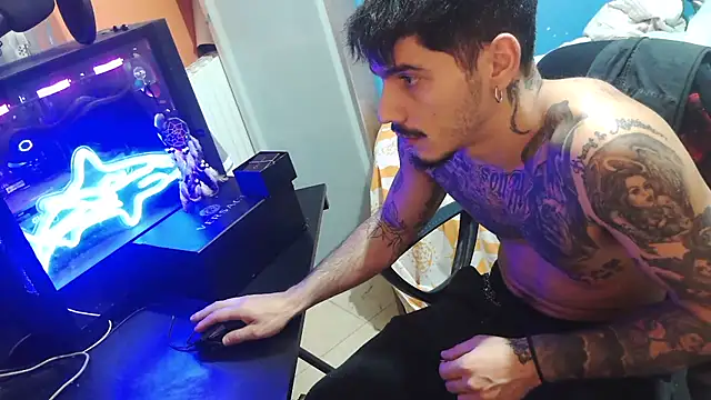 Badboyi1997 online show from 10/10/25, 10:42