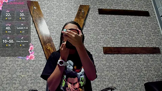 Mia scarlet69 online show from 02/12/25, 12:12