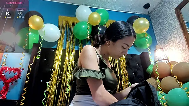 Mia scarlet69 online show from 03/18/25, 12:03