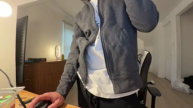 Dylansd online show from 11/16/25, 01:39