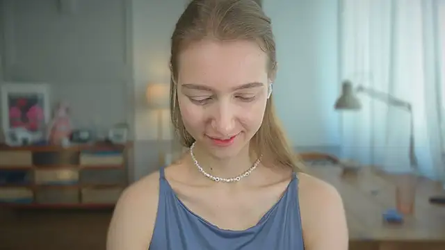 solar bella online show from 02/25/25, 11:08