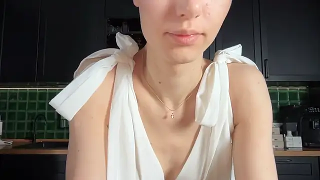 solar bella online show from 03/05/26, 04:30