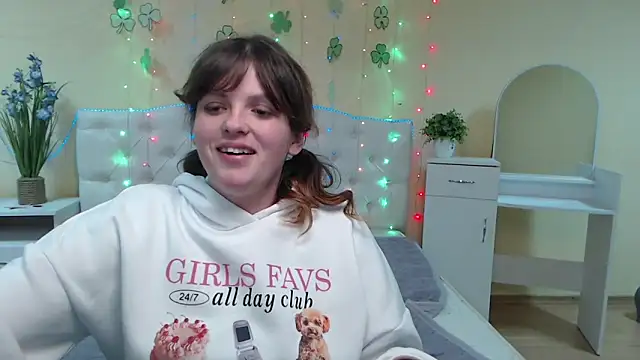 StaceyLex online show from 03/19/25, 09:38