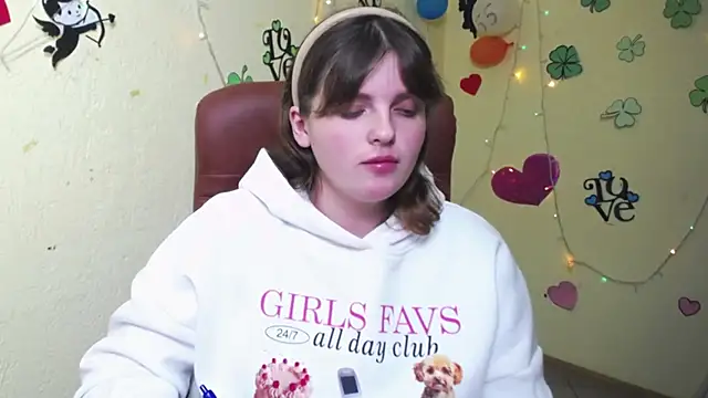 StaceyLex online show from 03/21/25, 06:18