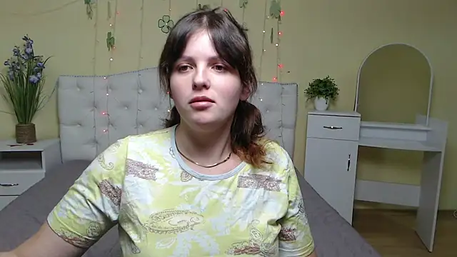 StaceyLex online show from 03/23/25, 06:26