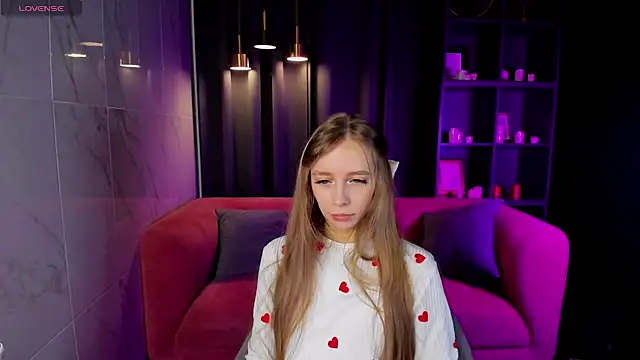 OliviaGentle online show from 12/03/24, 07:00