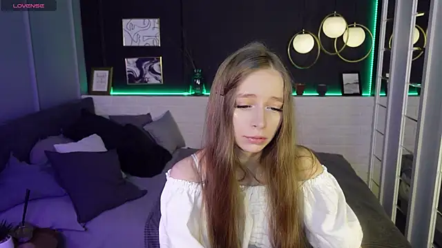 OliviaGentle online show from 02/07/25, 10:52