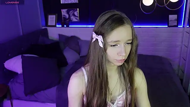 OliviaGentle online show from 02/18/25, 05:09