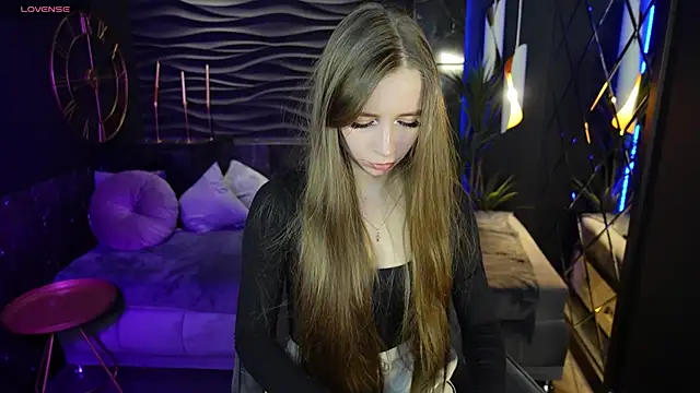 OliviaGentle online show from 02/21/25, 10:59