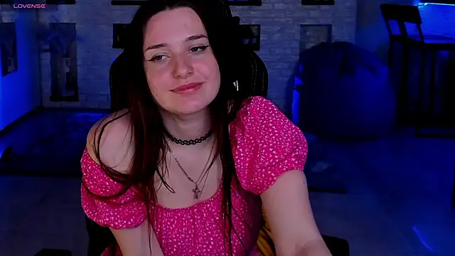 LisaElfy online show from 03/21/25, 04:18