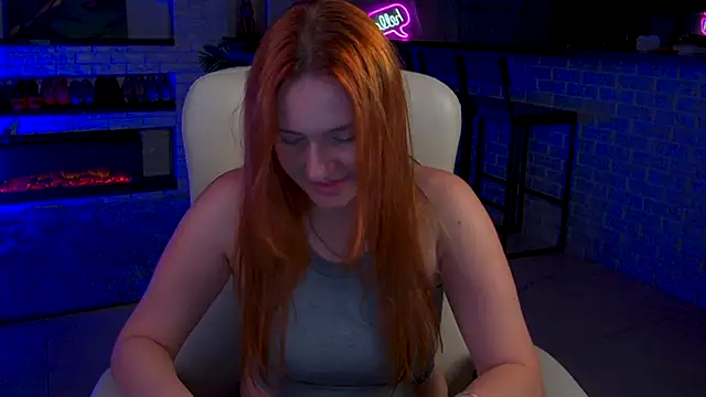 LisaElfy online show from 09/23/25, 03:37