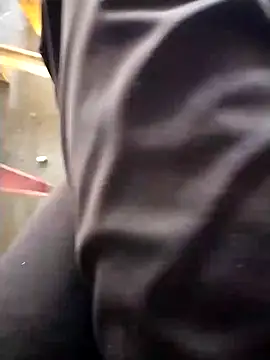 Snapshot of black_cobra70 chatting on 12/05/24, 10:55 black cobra70 online show from 12/05/24, 10:55