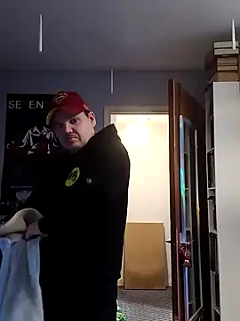 ArcanceTheo82 online show from 12/16/24, 01:11