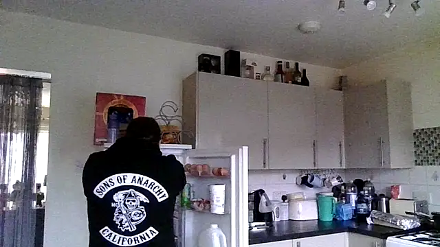ArcanceTheo82 online show from 12/20/24, 12:27