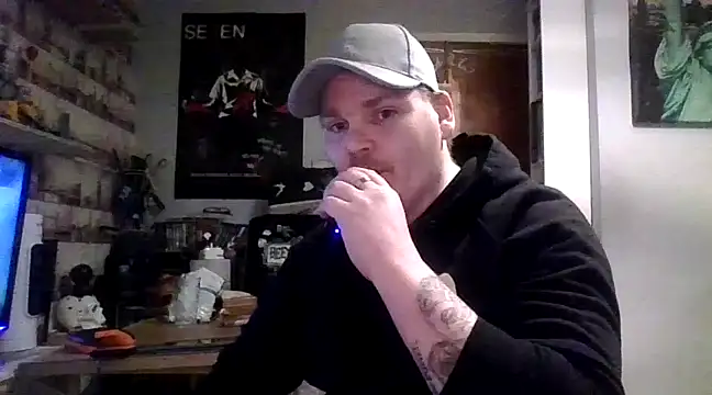 ArcanceTheo82 online show from 02/27/25, 07:58