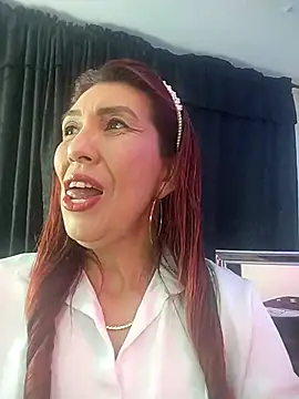 Snapshot of Perla_Franco chatting on 09/14/25, 06:12 Perla Franco online show from 09/14/25, 06:12